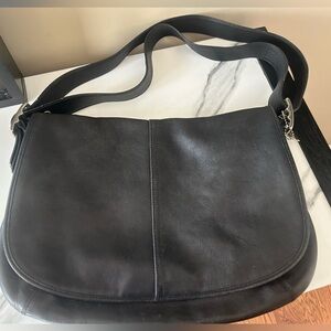 Coach Black Leather Shoulder Bag Hobo Purse Signature Lining